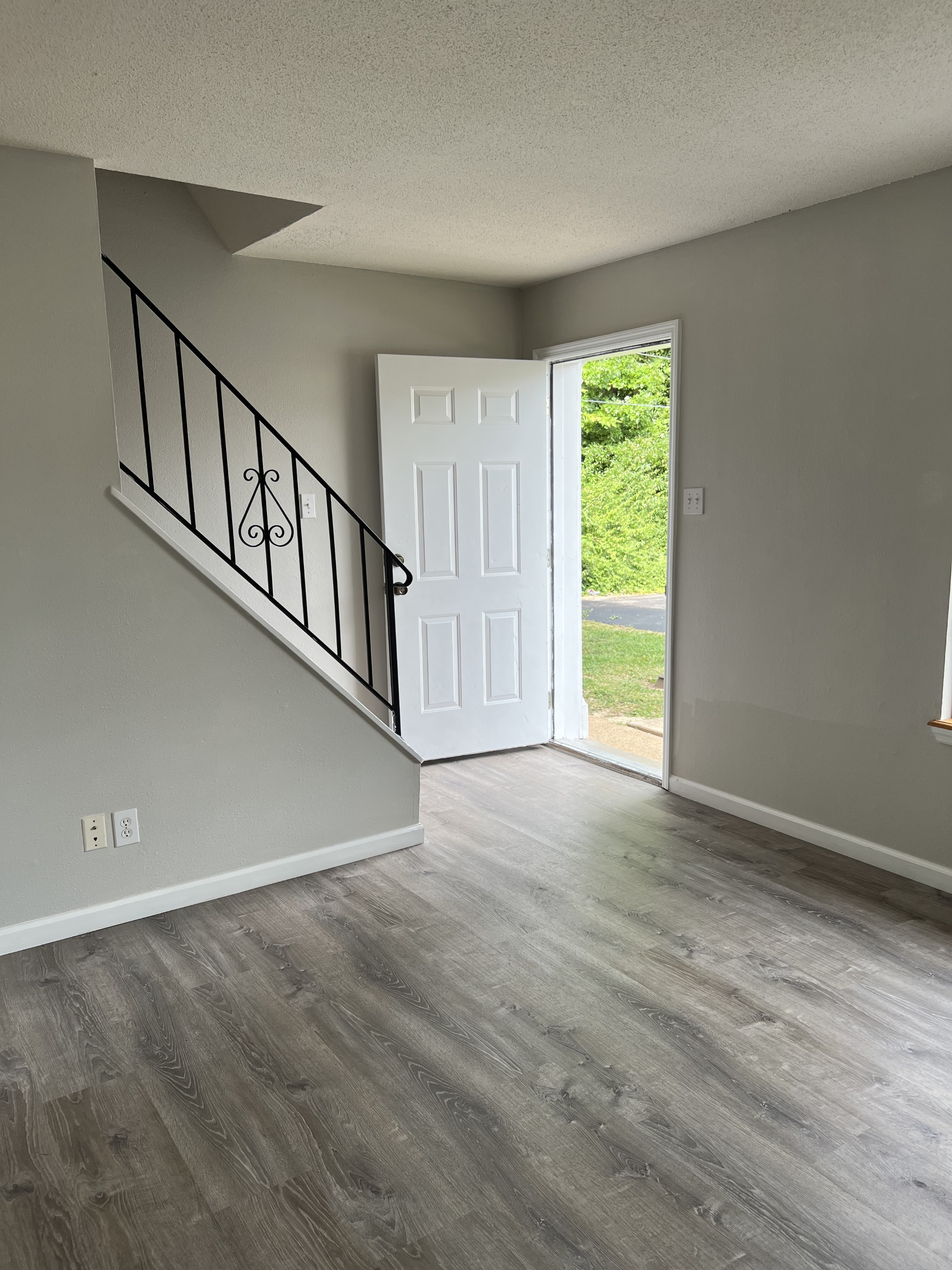 3213 Waycross Drive